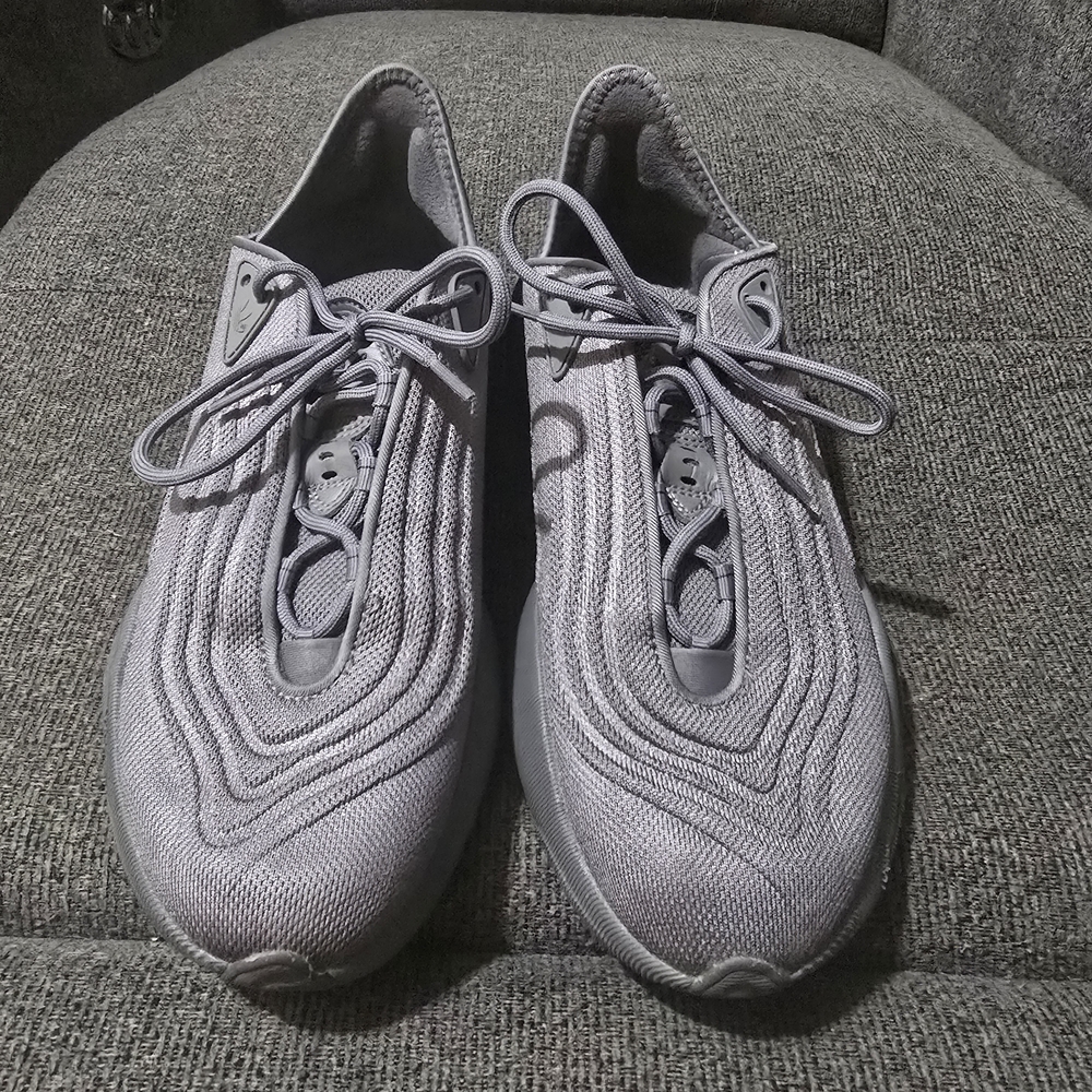 adidas Men's Athletic Shoes in Light Gray
